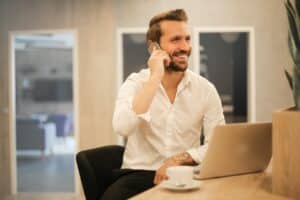 business call zakelijk telefoongesprek